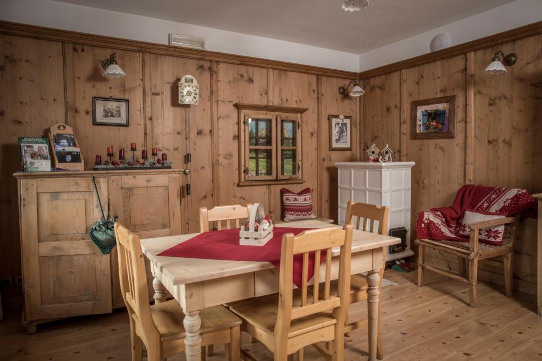 Appartamento Rose Di Bosco Predazzo Exterior foto